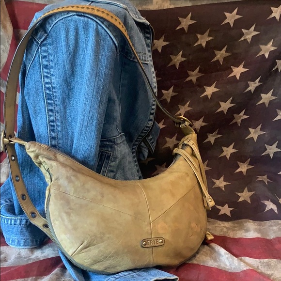 Frye Handbags - 💛FRYE Belle Bohemian Leather Crossbody/Hobo Bag💚